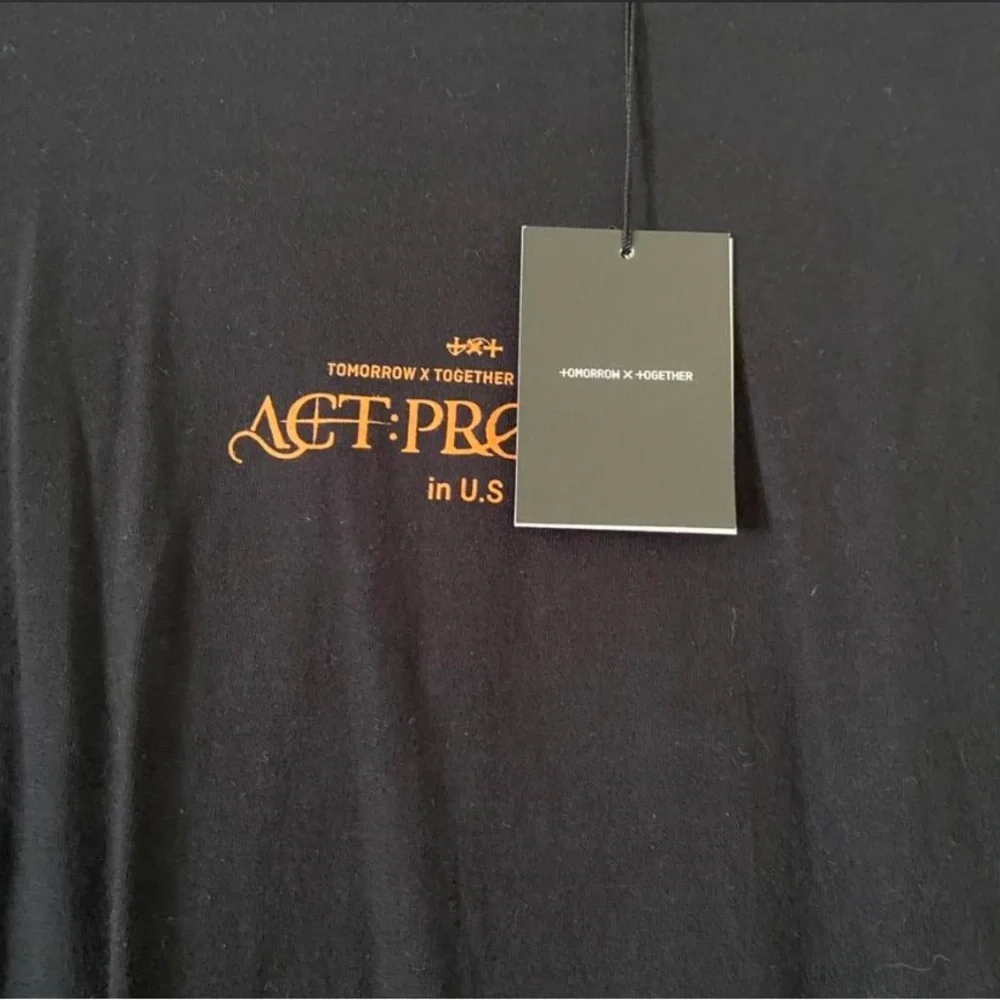 TXT Merch - Picture 2 of 4